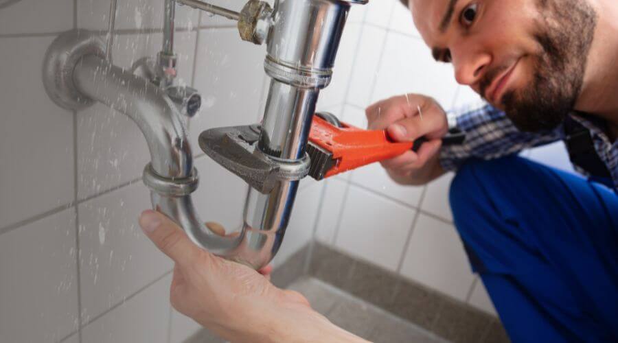 Professional same day plumber services in Moundville, AL